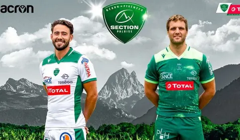 Les nouveaux maillots de la Section Paloise 