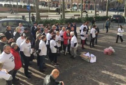 Albi : les buralistes au soutien de Luc Fournié