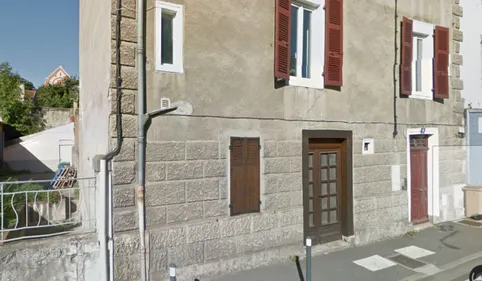 Un incendie mortel à Foix : les pompiers recherchent le corps 