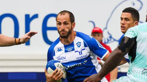 Castres Olympique. Julien Dumora prolonge jusqu'en 2025