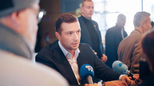    Bardella agressé: le suspect de 74 ans renvoyé en comparution...