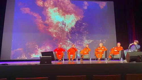 Saint-Estève (66) : un hommage vibrant aux pilotes du feu