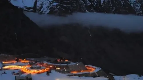 Skier en nocturne dans une station des pyrénées 