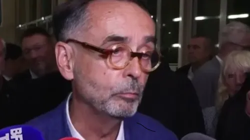 Robert Ménard : une amende requise pour avoir refusé de célébrer un...