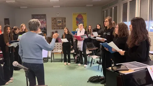 Le grand soir pour la chorale du collège Jean Monnet de Castres...