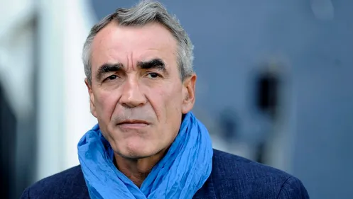 Castres Olympique. Pierre-Yves Revol réagit au départ d'Urdapilleta...