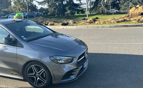 L’aéroport de Toulouse-Blagnac bloqué cette fois-ci par les...