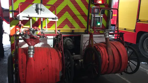Une broyeuse explose : un trentenaire gravement blessé près de...