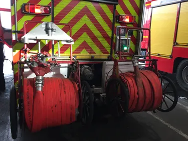 Une broyeuse explose : un trentenaire gravement blessé près de...