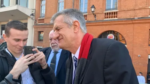 Jean Lassalle conduira une liste au côté du patron des chasseurs...