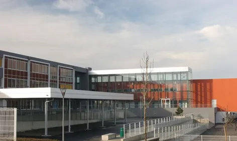 Fausse alerte à la bombe dans un collège près de Toulouse :...