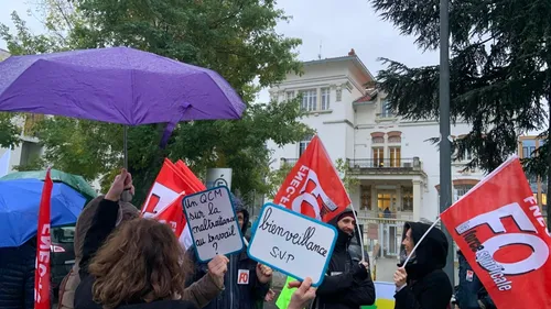 Tarn. Forte mobilisation de soutien envers l'institutrice qui avait...