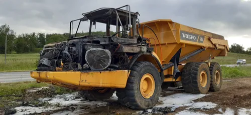 A69. Nouvel acte de vandalisme sur le chantier, deux engins incendiés