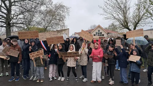 TARN: mobilisation générale pour les 28 fermetures de classes...