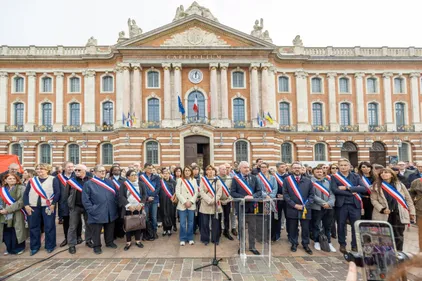 TOULOUSE: rassemblement devant le Capitole pour dénoncer les...
