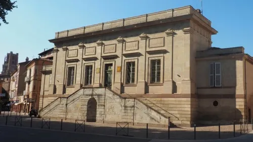 TARN: un octogénaire jugé devant la Cour d'Assises du Tarn pour le...