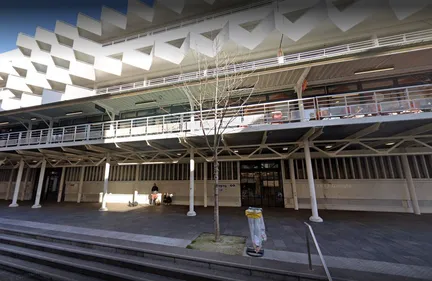 Drame au marché Victor Hugo à Toulouse : un vingtenaire perd la...