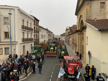 Exsangues suite aux surcoûts liés à la MHE, les agriculteurs ont...
