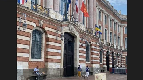 Toulouse. Un colis suspect provoque l'évacuation de la place du...
