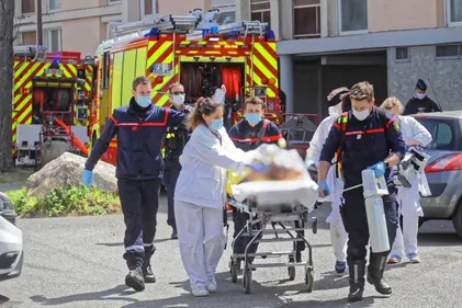 Toulouse. Un homme s'égorge en pleine rue devant des ambulancières