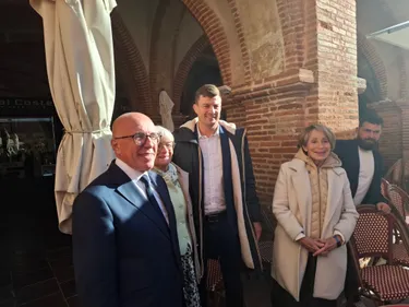 Éric Ciotti en campagne à Montauban pour soutenir Pierre-Henri...