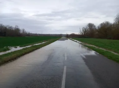 Crues en Tarn‑et‑Garonne : la décrue s’amorce mais la vigilance...