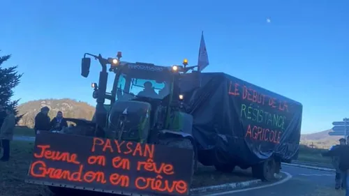 Manifestation agricole. L'autoroute A64 rouverte à hauteur de...