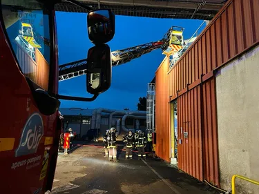 80 salariés au chômage technique après un incendie près de Bessières