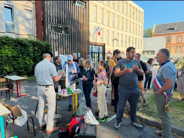 Ariège : mobilisation à Foix contre des fermetures de classes