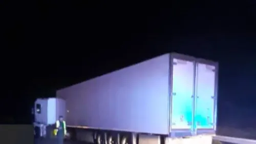 A9 : circulation rétablie suite à un accident entre deux poids...