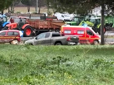 Pamiers. Un mort et 2 blessés sur un barrage des agriculteurs : il...
