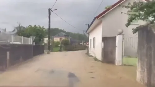VIDEO. Forts orages au pied des Pyrénées ce mercredi : voici où ils...