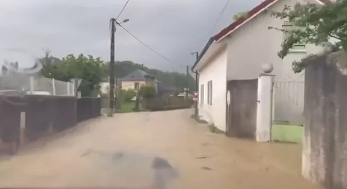 VIDEO. Forts orages au pied des Pyrénées ce mercredi : voici où ils...