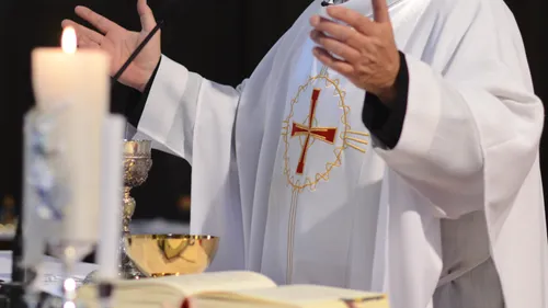 Cahors. La victime d'un curé pédophile dénonce son maintien en poste