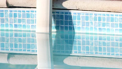 Une enfant de 3 ans meurt noyée dans une piscine près de Toulouse 