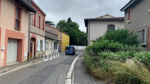 Enquête 100%. Tensions à Saint-Martin-du-Touch : des squatteurs...