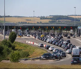 Chassé-croisé des vacances : un week-end sous haute tension sur les...