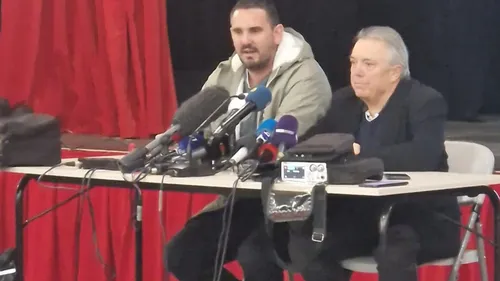 Revel - PSG : Joueurs, entraineurs et toute une ville dans les...