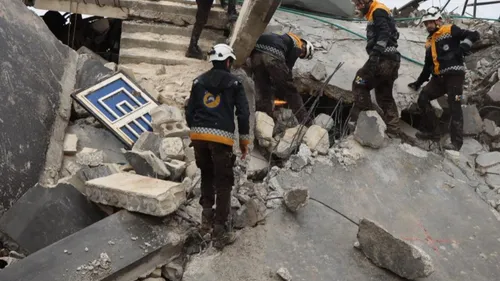 Appels aux dons pour les victimes du séisme en Turquie