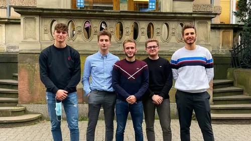 Le beau défi cycliste de cinq étudiants strasbourgeois 