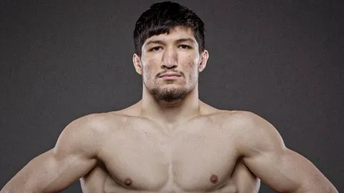 Echarde, match stoppé, stars en tribune .... Retour sur la victoire...