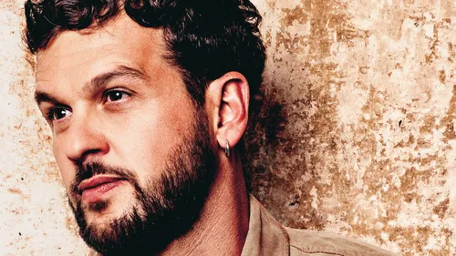 Claudio Capéo sort un nouveau single