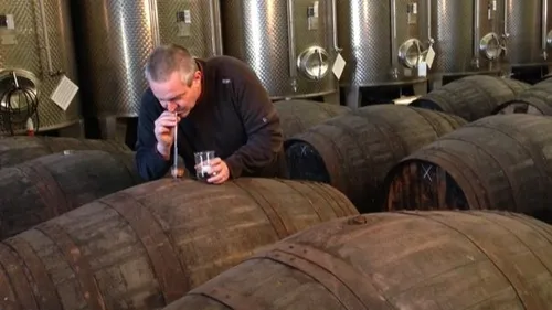 "L'univers du cocktail booste le marché des eaux-de-vie": interview...