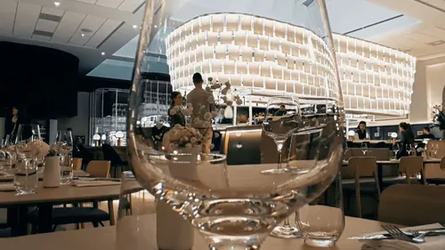 Bienvenue chez cette "Chère Amie"