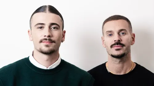 Le duo Pierre Garnier / M Pokora