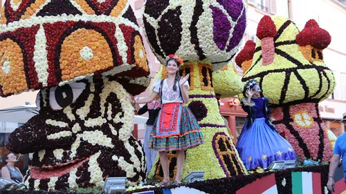 Sélestat : le Corso fleuri coloré et enfantin