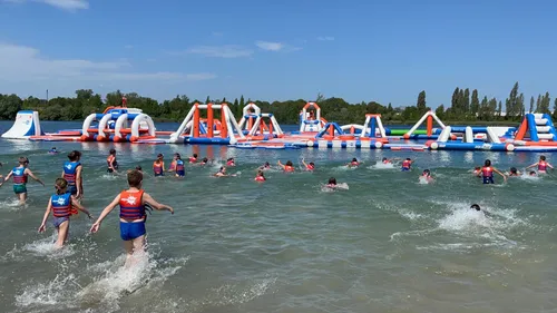 Strasbourg : inauguration d'un AquaFun’Park au lac Achard