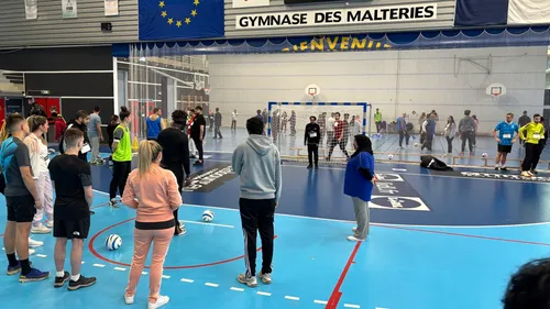 « Du stade vers l’emploi » : un job dating sous le signe du sport à...