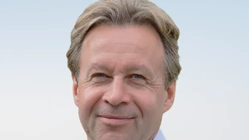 C Votre Emploi : la CPME, au chevet des petits patrons 