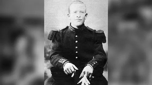 Armistice à 11h le 11 novembre 1918, mort à 10h55